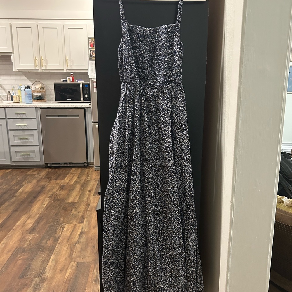Old Navy Black and White Patterned Maxi Dress